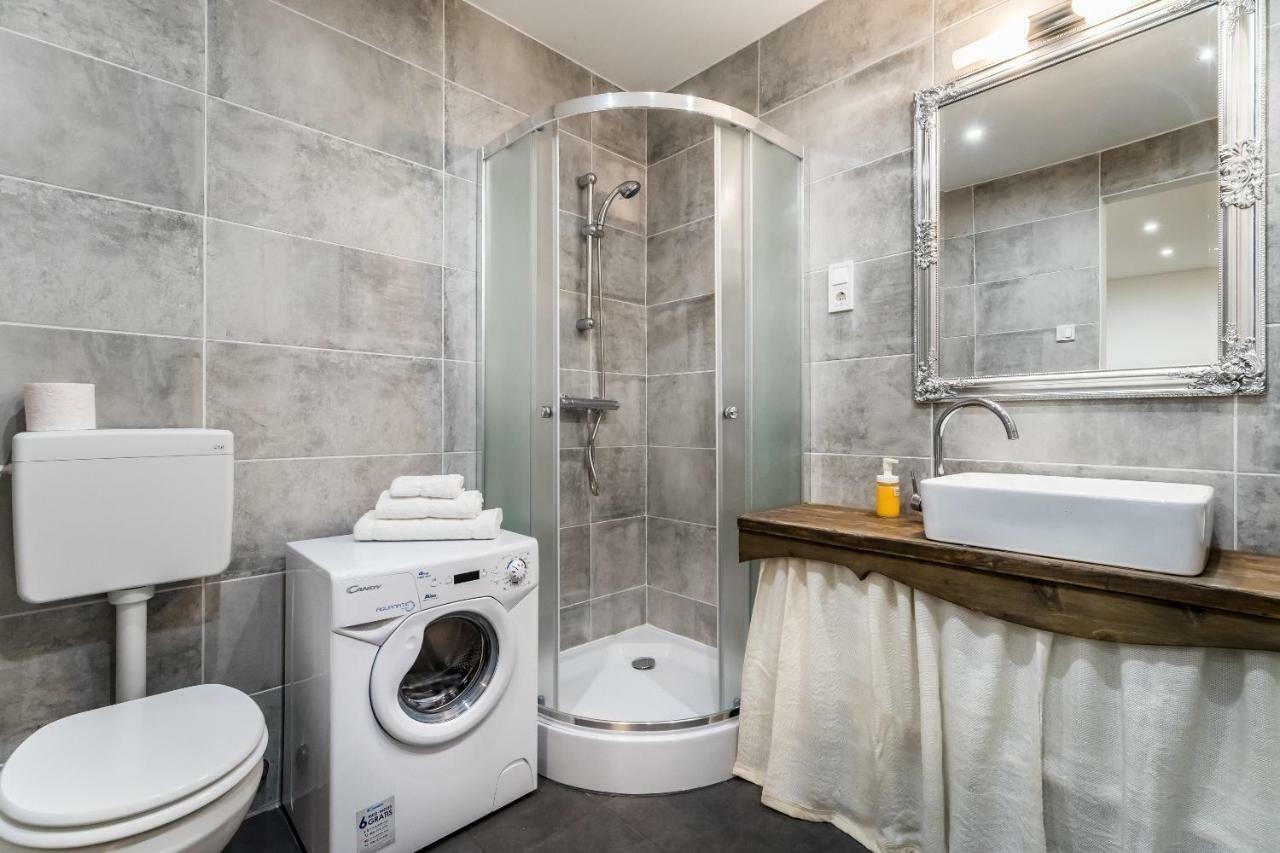 Bpr Vintage Garden Apartment With Terrace & Sauna Budapest Extérieur photo